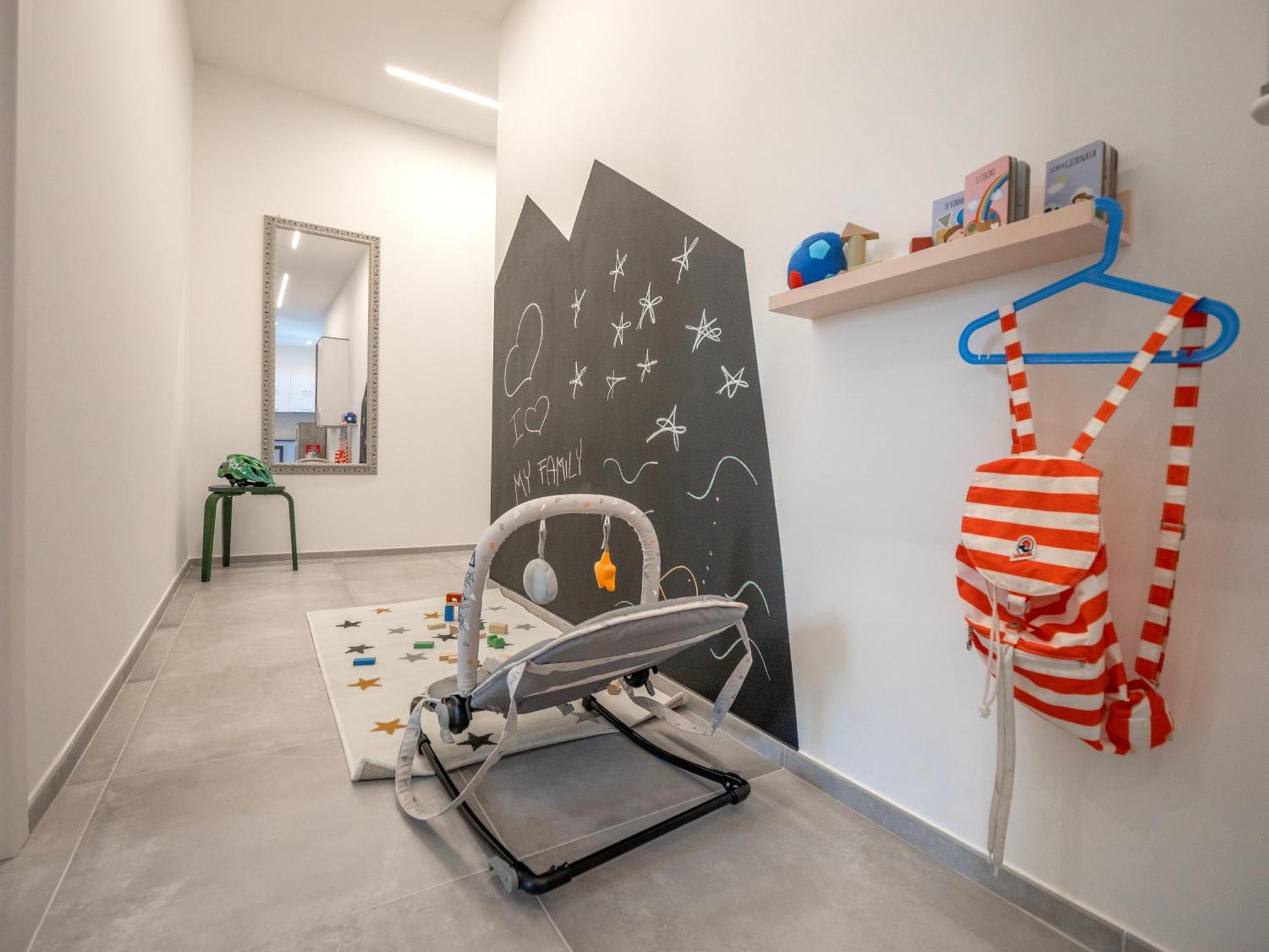Babyaccomodation Family Bright Пьетра-Лигуре Экстерьер фото